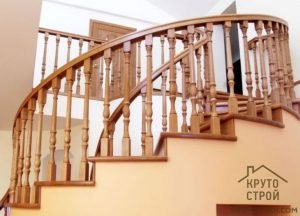 Перила для лестницы из дерева: выбор материала, процесс сборки